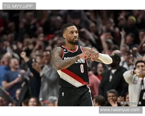 开拓者大胜雷霆，利拉德独砍30+10，引领胜利